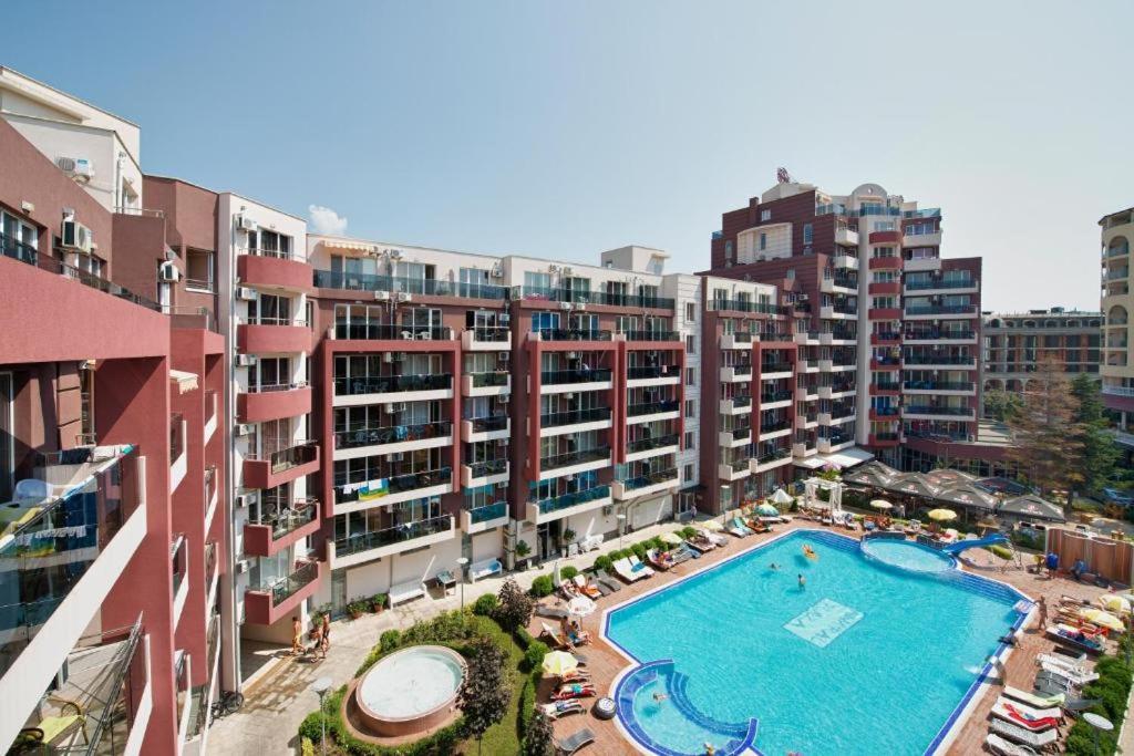 Deluxe Admiral Plaza Apartment Sunny Beach Exterior photo